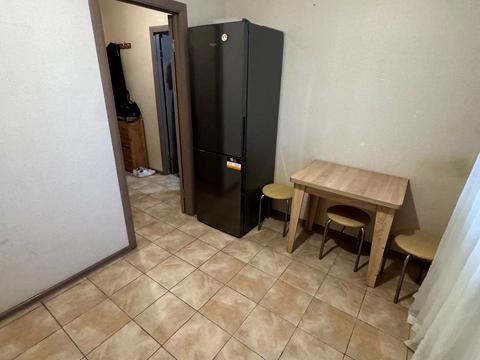 квартира за адресою Торгова вул., 25