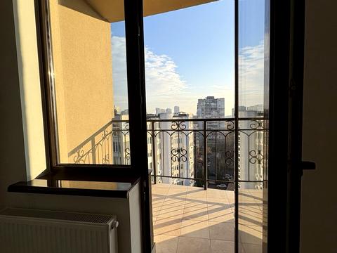 квартира за адресою Полуничний пров., 24