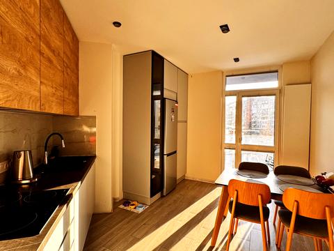 квартира за адресою В'ячеслава Чорновола просп. (), 77