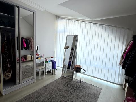 квартира за адресою Головна вул., 196