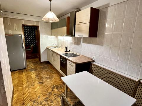 квартира за адресою Володимира Івасюка просп. (Героїв Сталінграду), 16-Б