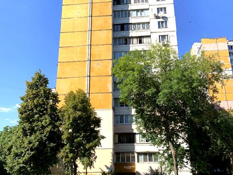 квартира за адресою Академіка Глушкова просп., 14