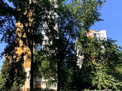 квартира за адресою Академіка Глушкова просп., 14