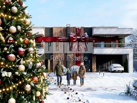 дом по адресу Евгения Коновальца ул.