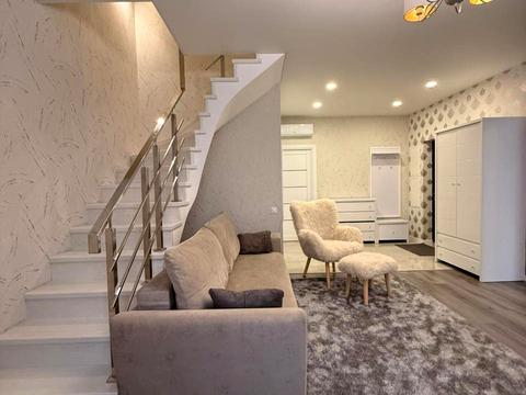 квартира за адресою Молодіжна вул., 5