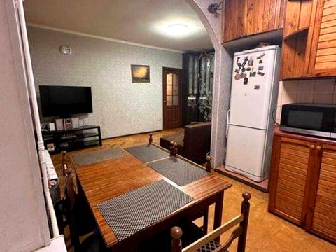 квартира за адресою Соборності просп. (Возз'єднання), 1