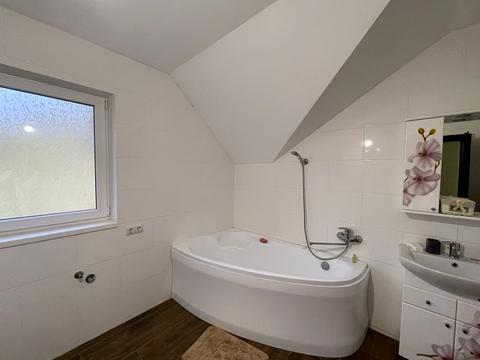 будинок за адресою пров. Собранецький