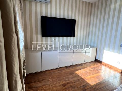 квартира за адресою Старонаводницька вул., 4