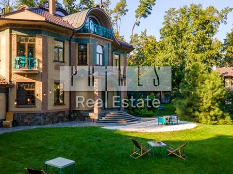 коммерческая по адресу Варшавська ул. (Ватутіна), 4