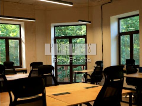 коммерческая по адресу Варшавська ул. (Ватутіна), 4