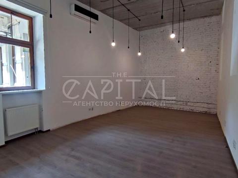 комерційна за адресою Київ, Воздвиженська вул., 48