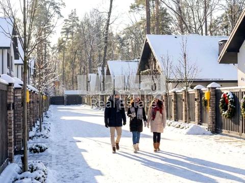дом по адресу Евгения Коновальца ул.