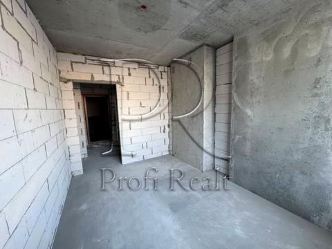 квартира за адресою Причальна вул., 14