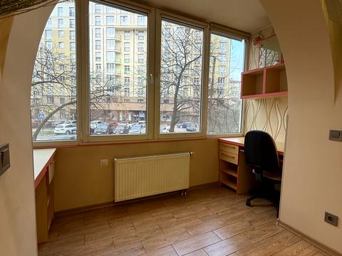 квартира за адресою Антіна Манастирського вул. (), 7