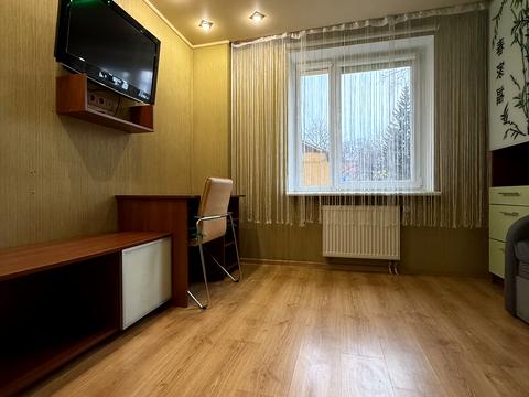 квартира за адресою Антіна Манастирського вул. (), 7