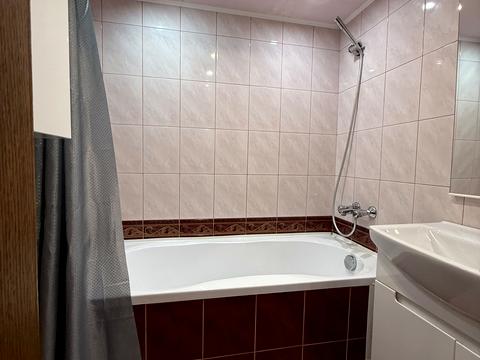 квартира за адресою Антіна Манастирського вул. (), 7