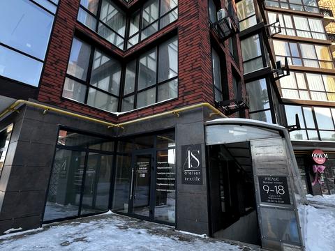 коммерческая по адресу Ивана Франко ул., 1