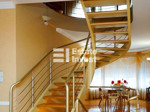 будинок за адресою Соснова вул.