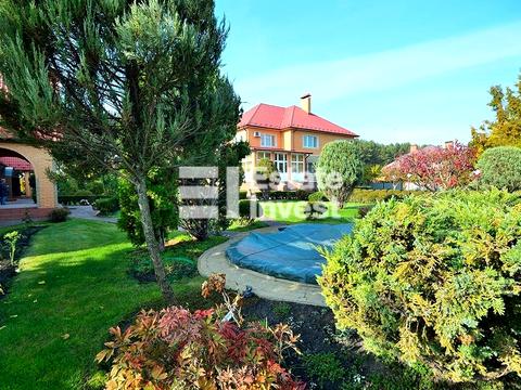 будинок за адресою Соснова вул.