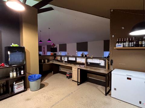 комерційна за адресою Михайла Грушевського вул. (Карла Лібкнехта), 10