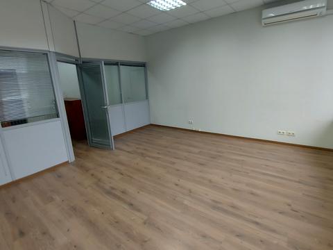 коммерческая по адресу Леси Украинки бульв., 34