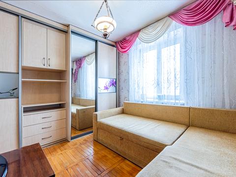 квартира за адресою Верховинна вул., 18