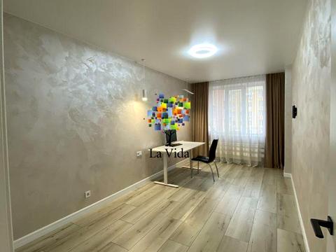 квартира за адресою Абрикосова вул., 7