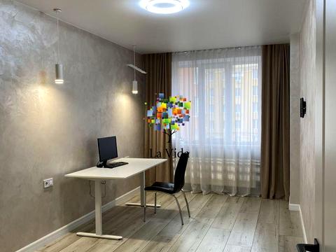 квартира за адресою Абрикосова вул., 7