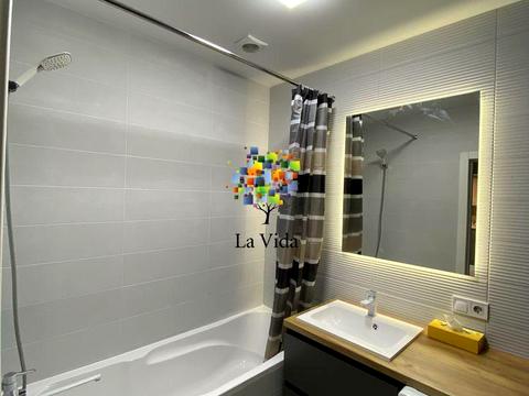 квартира за адресою Абрикосова вул., 7