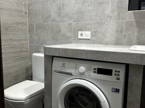 квартира за адресою Зодчих вул., 17