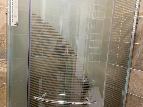 квартира за адресою Академіка Сахарова вул., 55-А