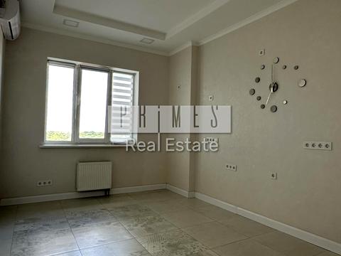 комерційна за адресою Андрія Верхогляда вул. (Михайла Драгомирова), 2-А