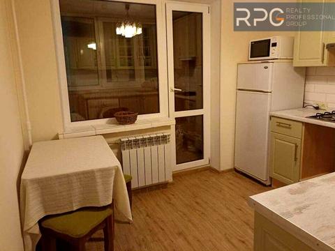 квартира за адресою Академіка Глушкова просп., 26