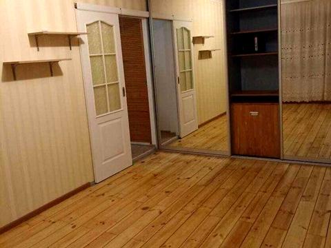 квартира за адресою Академіка Глушкова просп., 26