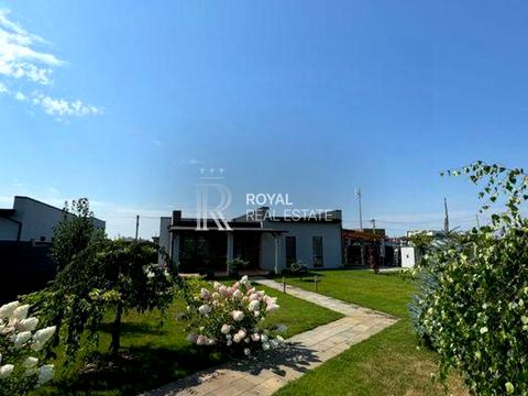 будинок за адресою с. Зазим'я, святого миколая, 4