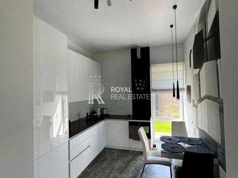 будинок за адресою с. Зазим'я, святого миколая, 4