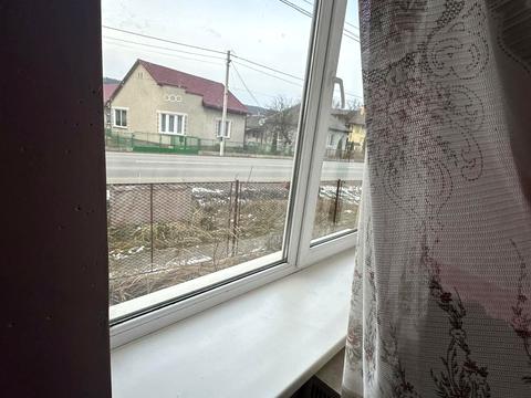 дом по адресу Центральна