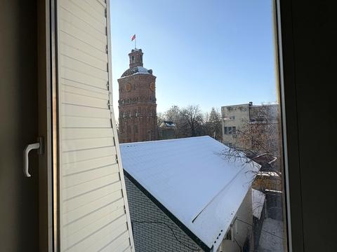 комерційна за адресою Грушевського вул., 22