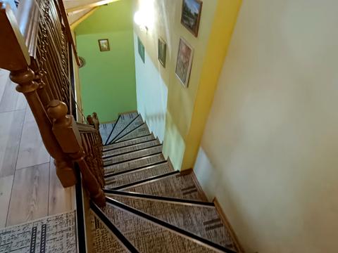 будинок за адресою Молодіжна вул.