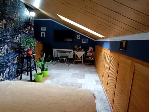 будинок за адресою Молодіжна вул.