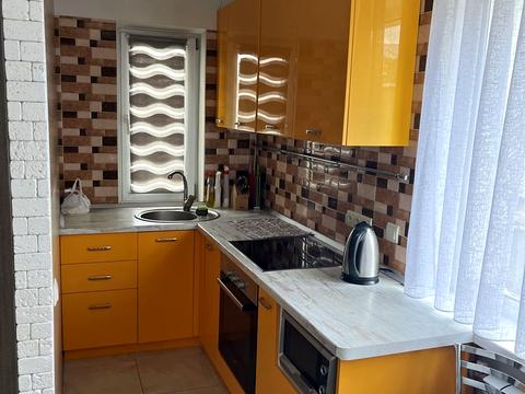 будинок за адресою Олександра Бринжали вул. (Тешебаєва), 32