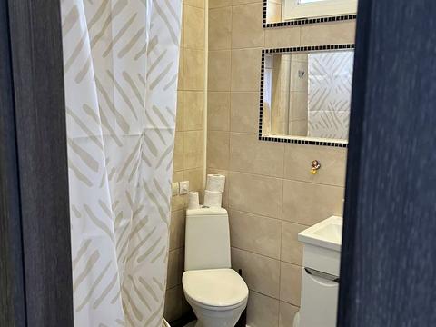 будинок за адресою Олександра Бринжали вул. (Тешебаєва), 32