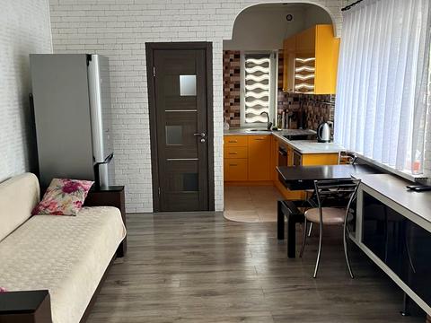 будинок за адресою Олександра Бринжали вул. (Тешебаєва), 32