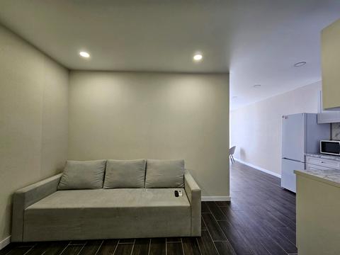 квартира за адресою Олега Мудрака вул. (Генерала Наумова), 1-Б