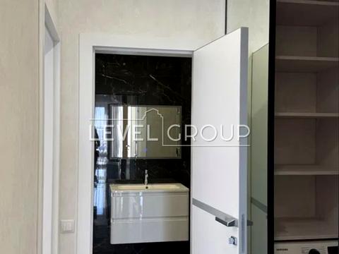 квартира за адресою Дніпровська набережна вул., 18-А