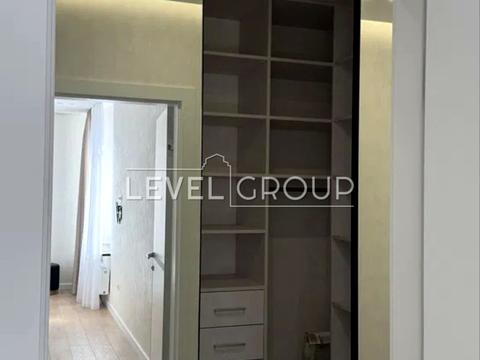 квартира за адресою Дніпровська набережна вул., 18-А