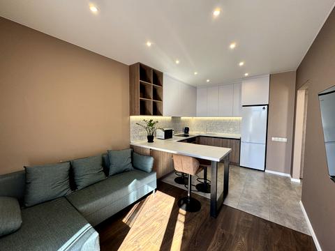 квартира за адресою Київ, Салютна вул., 2к20