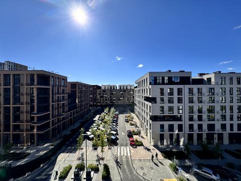 квартира за адресою Київ, Салютна вул., 2к20