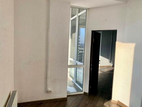 комерційна за адресою Мечникова вул., 19