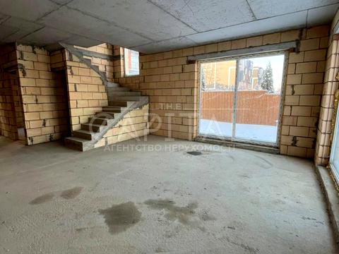 дом по адресу Грушевского ул., 4